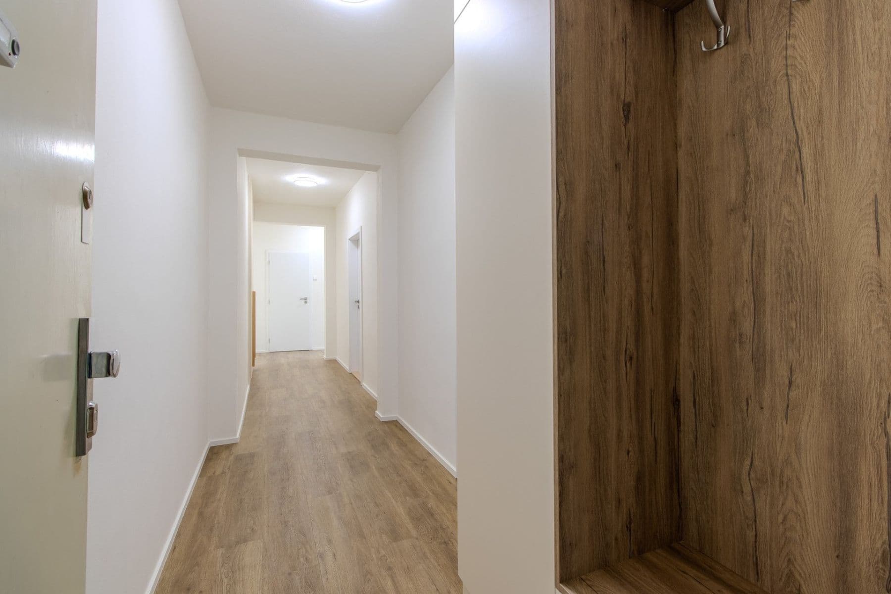 Pronájem bytu 2+1 68 m², Herálecká IV, Praha, Praha Pronájem bytu 2+1 68 m², Herálecká IV, Praha, Praha