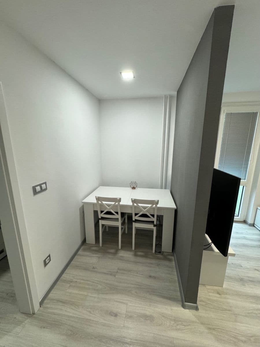 Prodej bytu 3+1 63 m², Zahradní, Zliv, Jihočeský kraj Prodej bytu 3+1 63 m², Zahradní, Zliv, Jihočeský kraj