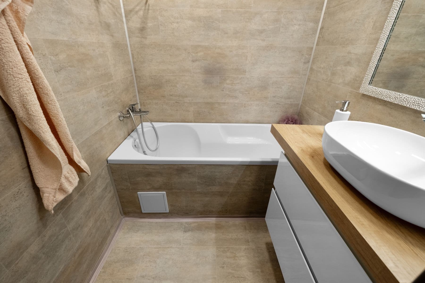 Prodej bytu 4+1 78 m², Cyrila Boudy, Slaný, Středočeský kraj Prodej bytu 4+1 78 m², Cyrila Boudy, Slaný, Středočeský kraj