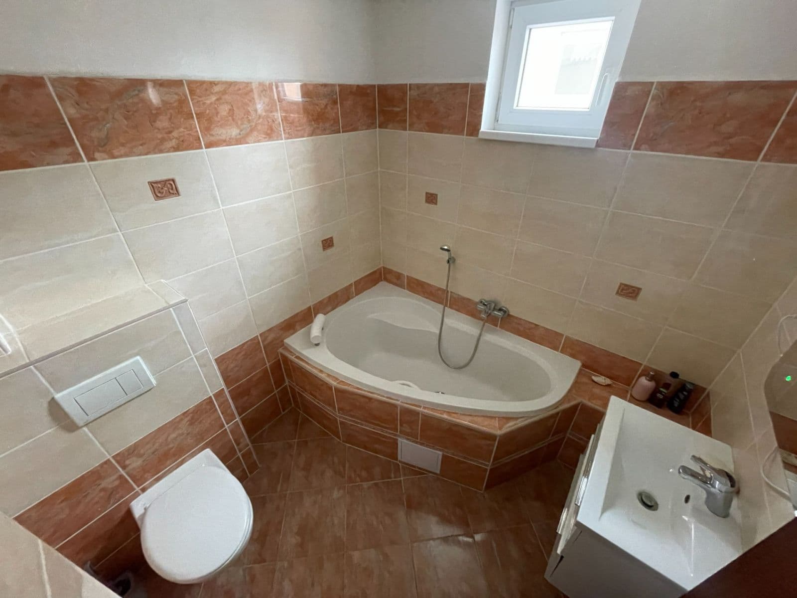 Pronájem bytu 3+1 55 m², Nová, Troubsko, Jihomoravský kraj Pronájem bytu 3+1 55 m², Nová, Troubsko, Jihomoravský kraj