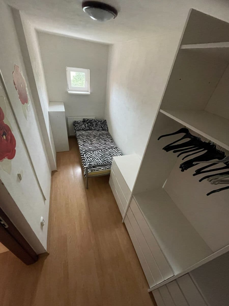 Pronájem bytu 3+1 55 m², Nová, Troubsko, Jihomoravský kraj Pronájem bytu 3+1 55 m², Nová, Troubsko, Jihomoravský kraj