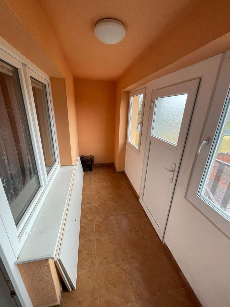 Pronájem bytu 3+1 55 m², Nová, Troubsko, Jihomoravský kraj Pronájem bytu 3+1 55 m², Nová, Troubsko, Jihomoravský kraj