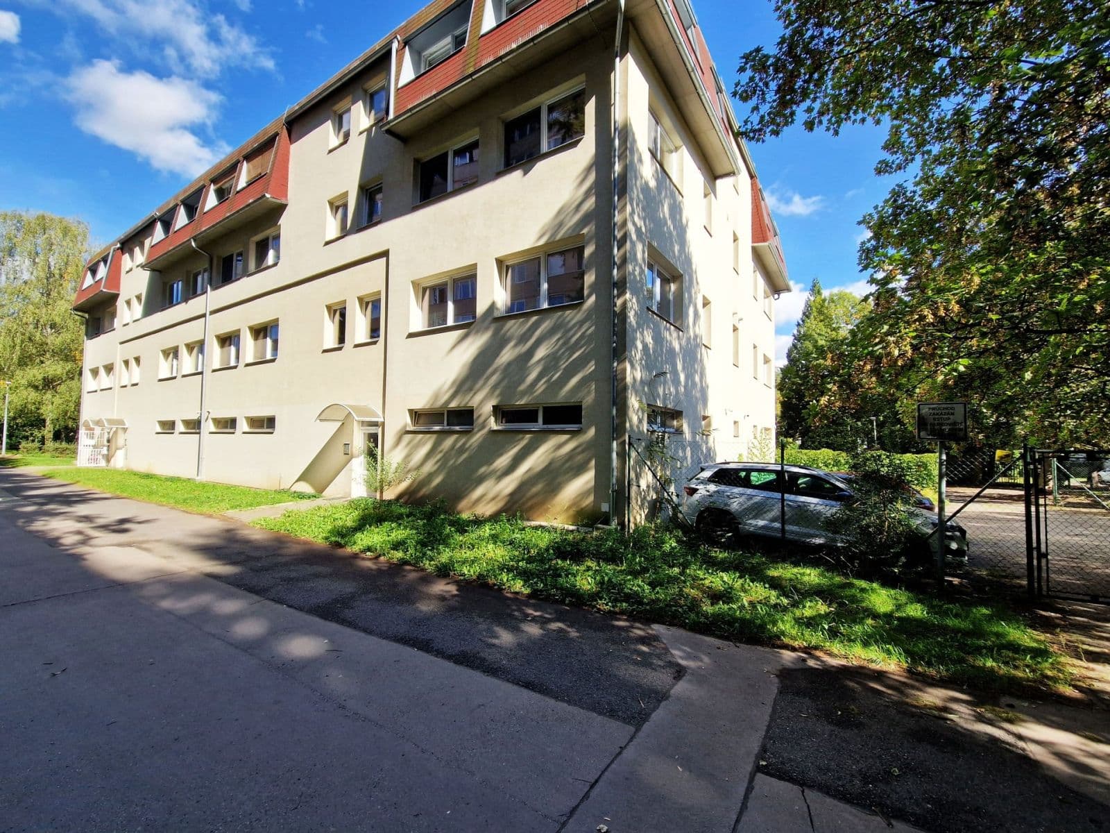 Pronájem bytu 1+kk 46 m², Mimoňská, Praha, Praha Pronájem bytu 1+kk 46 m², Mimoňská, Praha, Praha