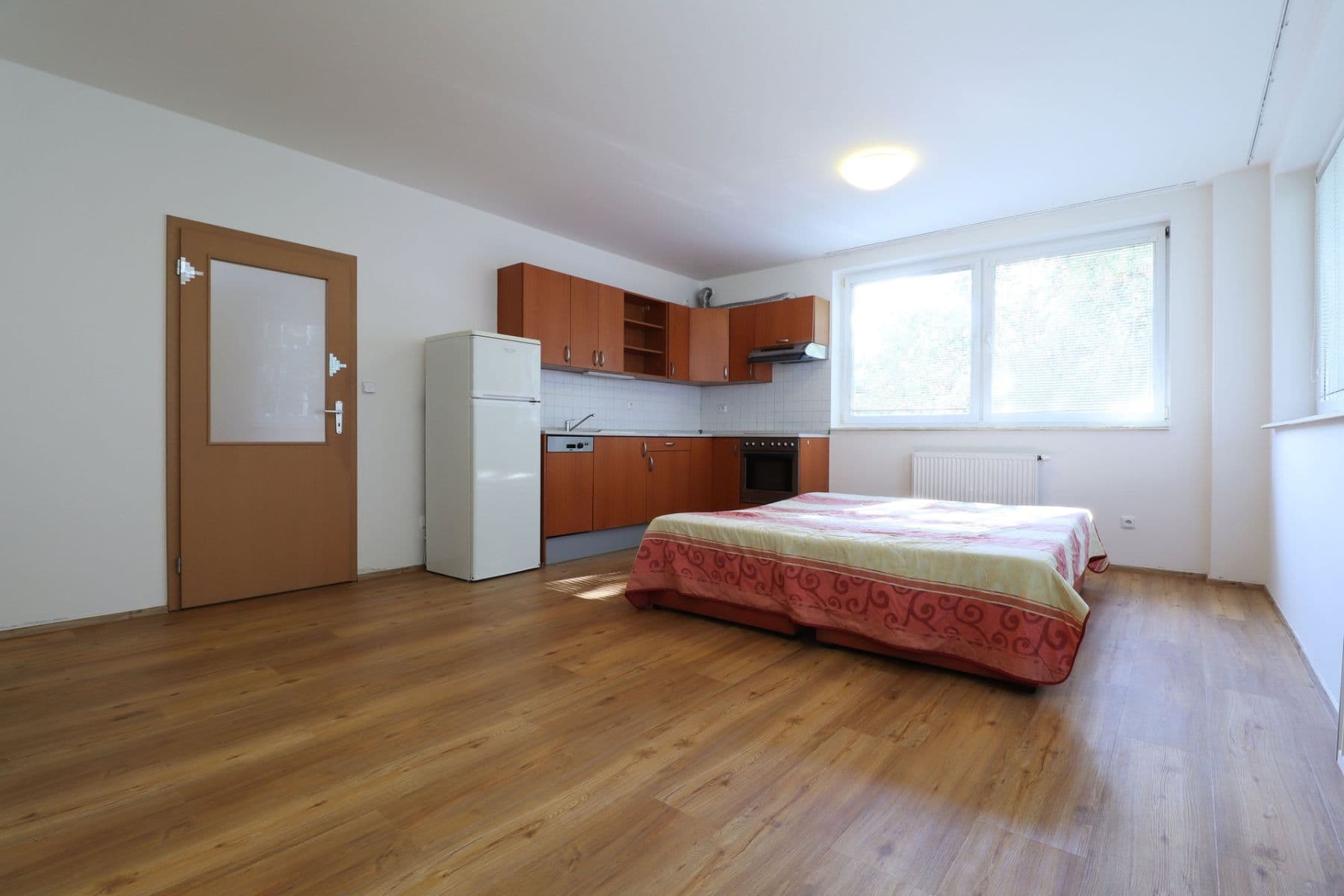 Pronájem bytu 1+kk 46 m², Mimoňská, Praha, Praha Pronájem bytu 1+kk 46 m², Mimoňská, Praha, Praha