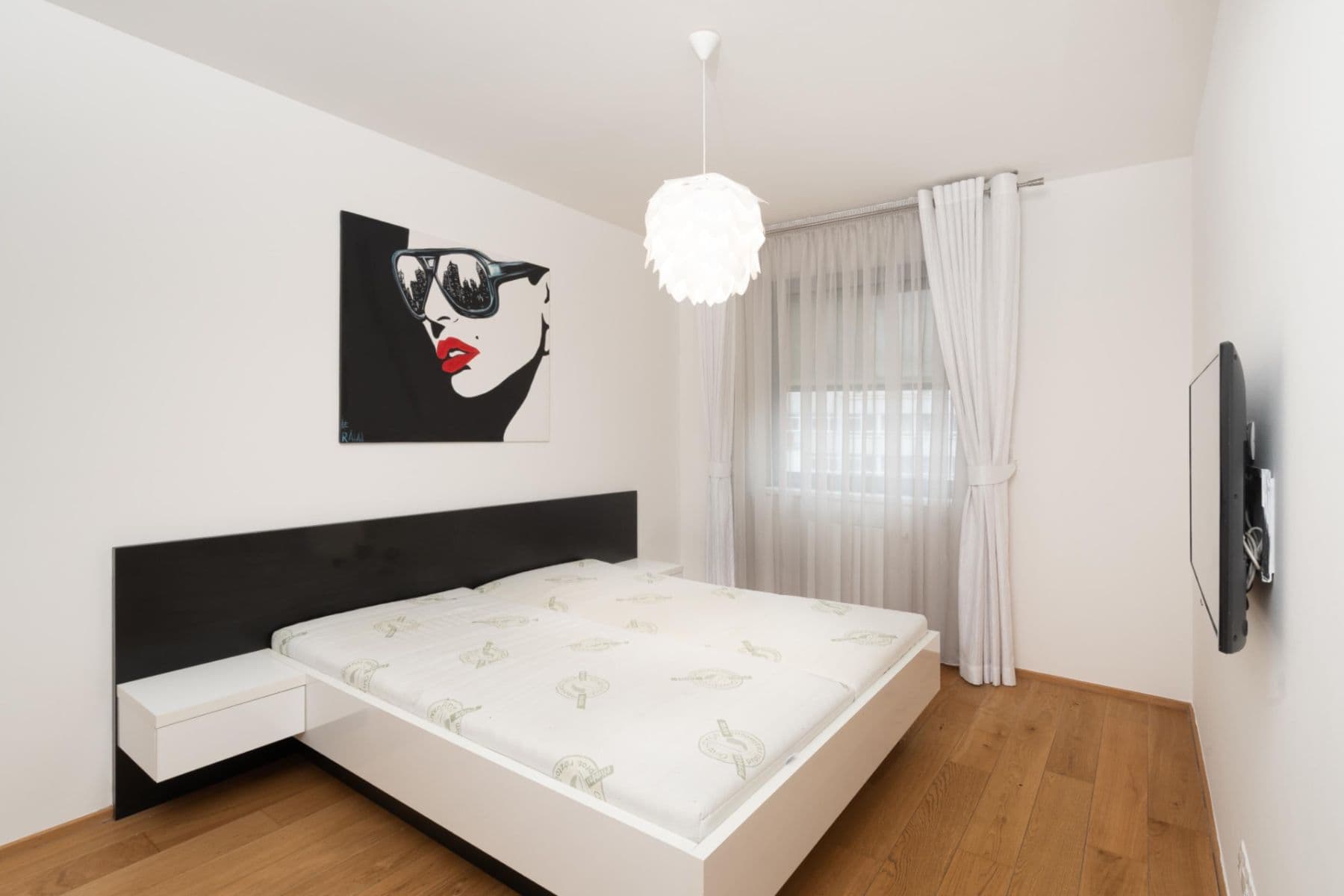 Pronájem bytu 2+kk 60 m², Šafaříkovy sady, Plzeň, Plzeňský kraj Pronájem bytu 2+kk 60 m², Šafaříkovy sady, Plzeň, Plzeňský kraj