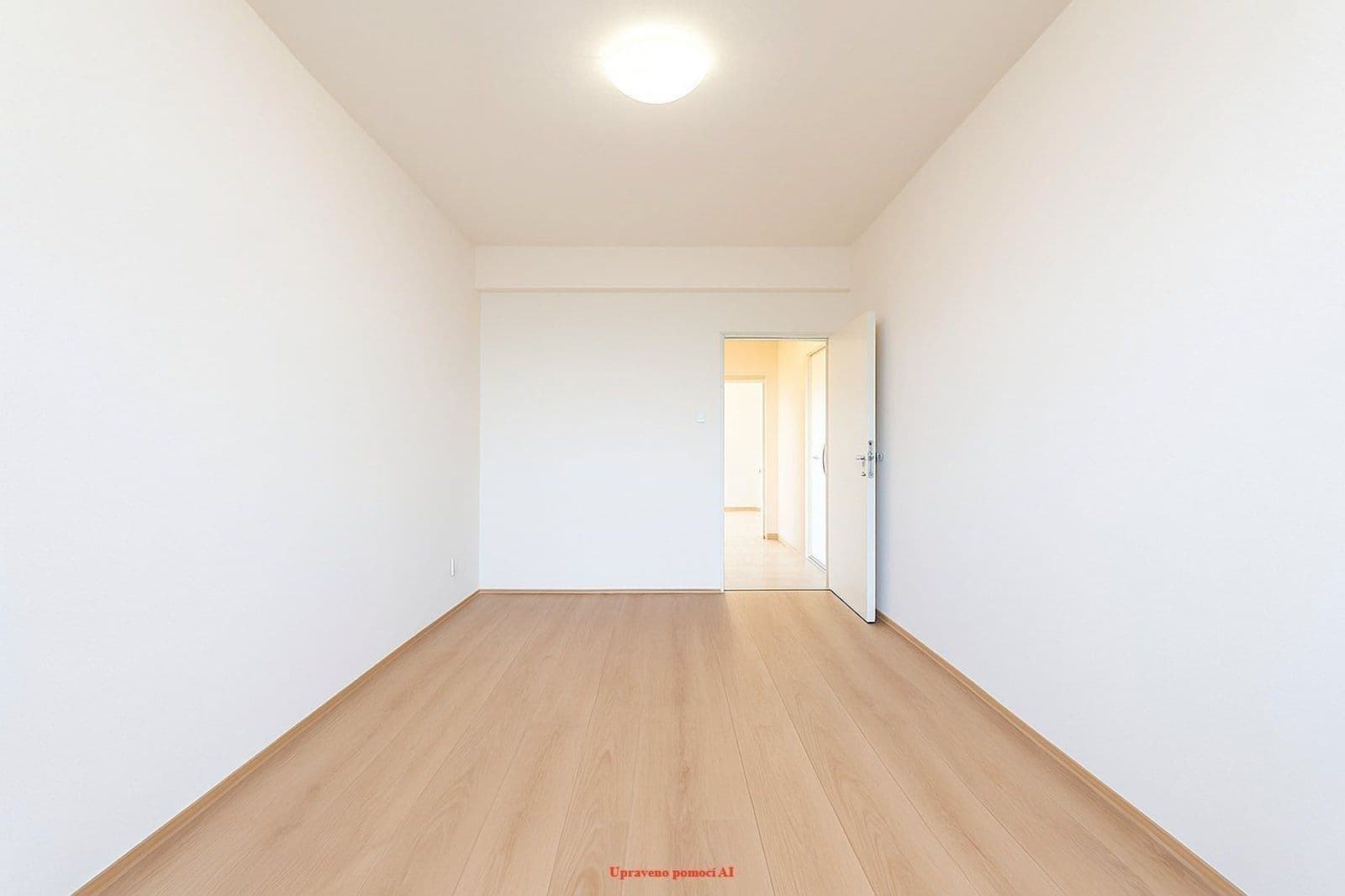 Pronájem bytu 3+1 90 m², Sokolská třída, Ostrava, Moravskoslezský kraj Pronájem bytu 3+1 90 m², Sokolská třída, Ostrava, Moravskoslezský kraj