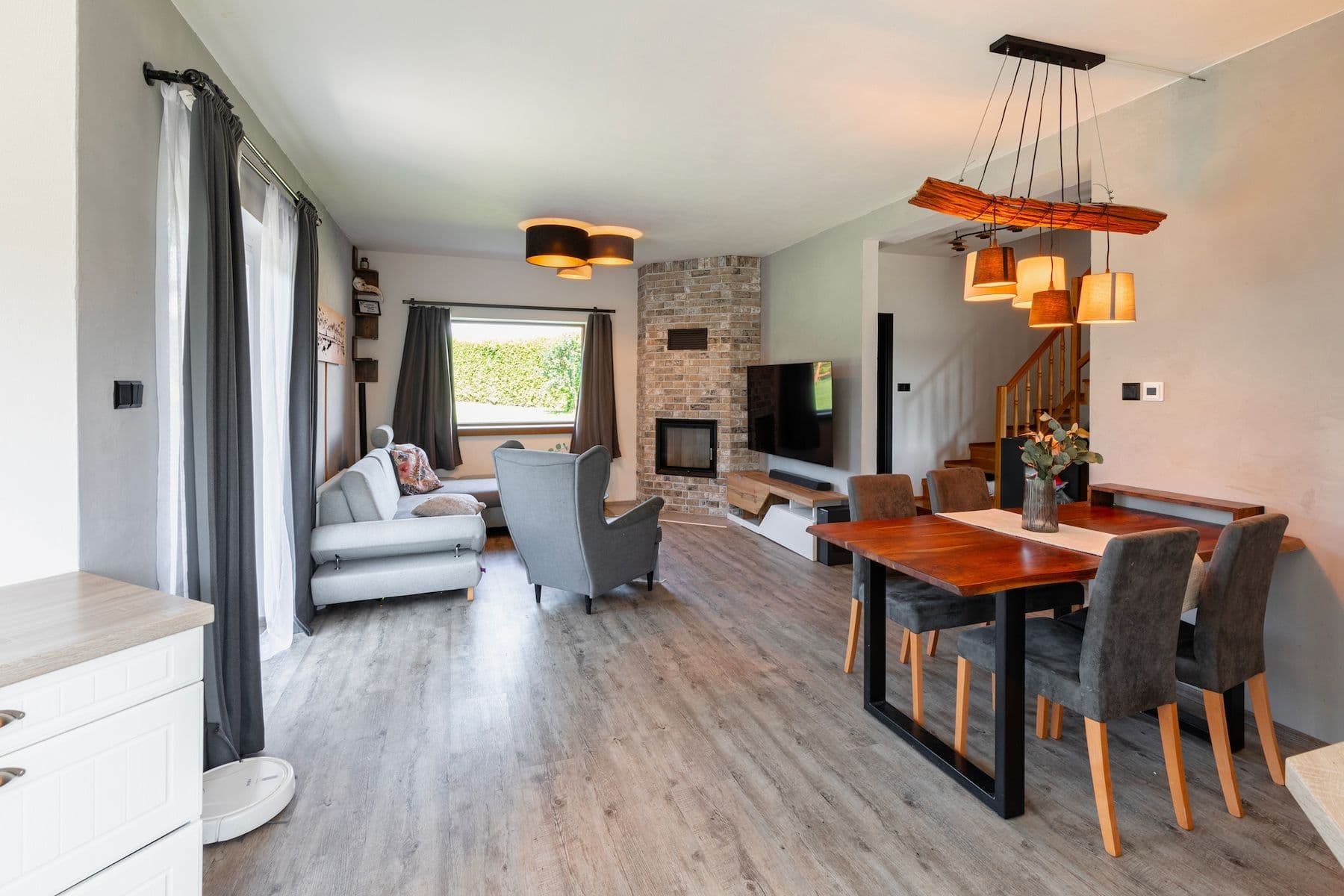 Prodej domu 120 m², pozemek 911 m², Drahňovice, Středočeský kraj Prodej domu 120 m², pozemek 911 m², Drahňovice, Středočeský kraj