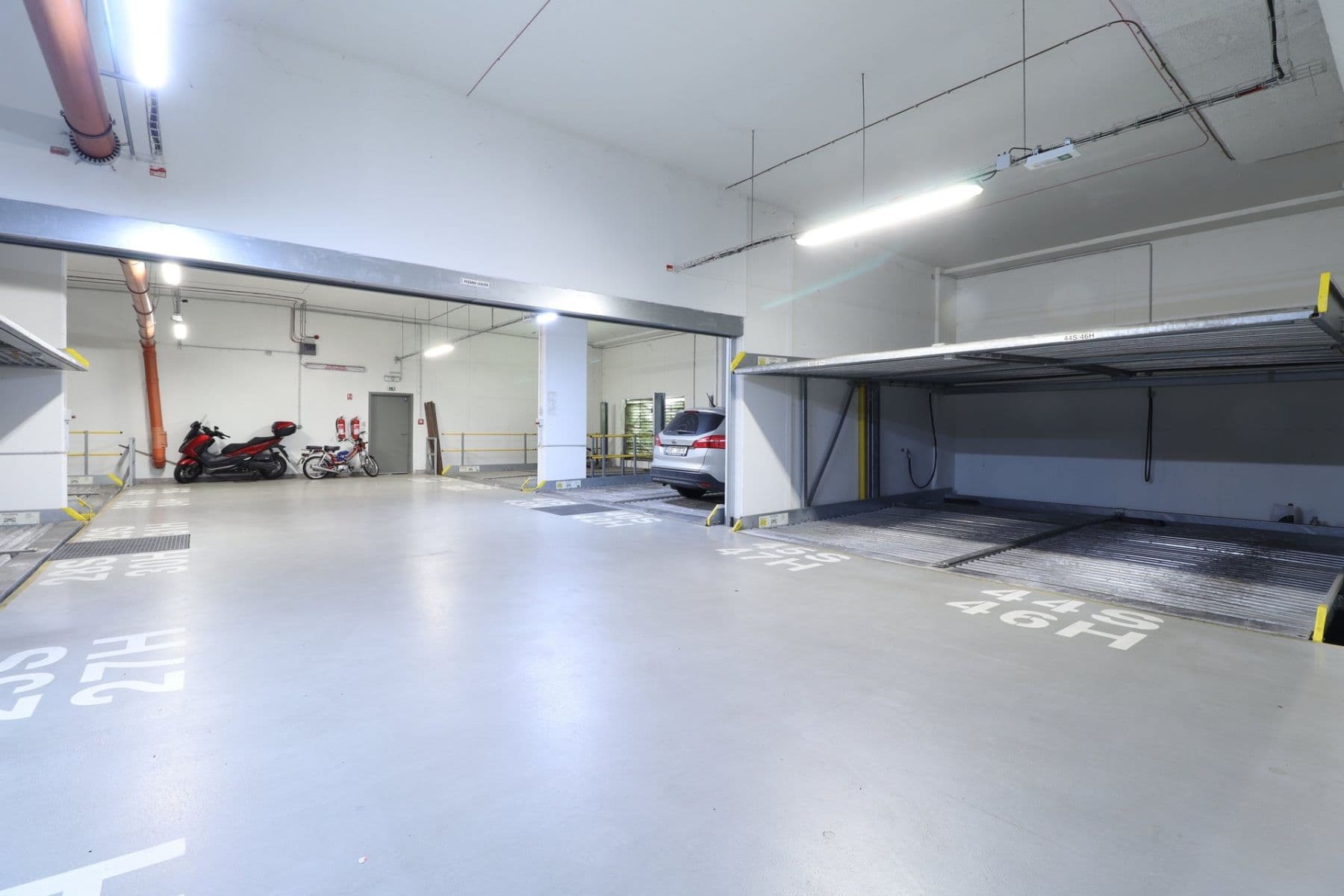 Pronájem bytu 1+kk 34 m², Modrého, Praha, Praha Pronájem bytu 1+kk 34 m², Modrého, Praha, Praha