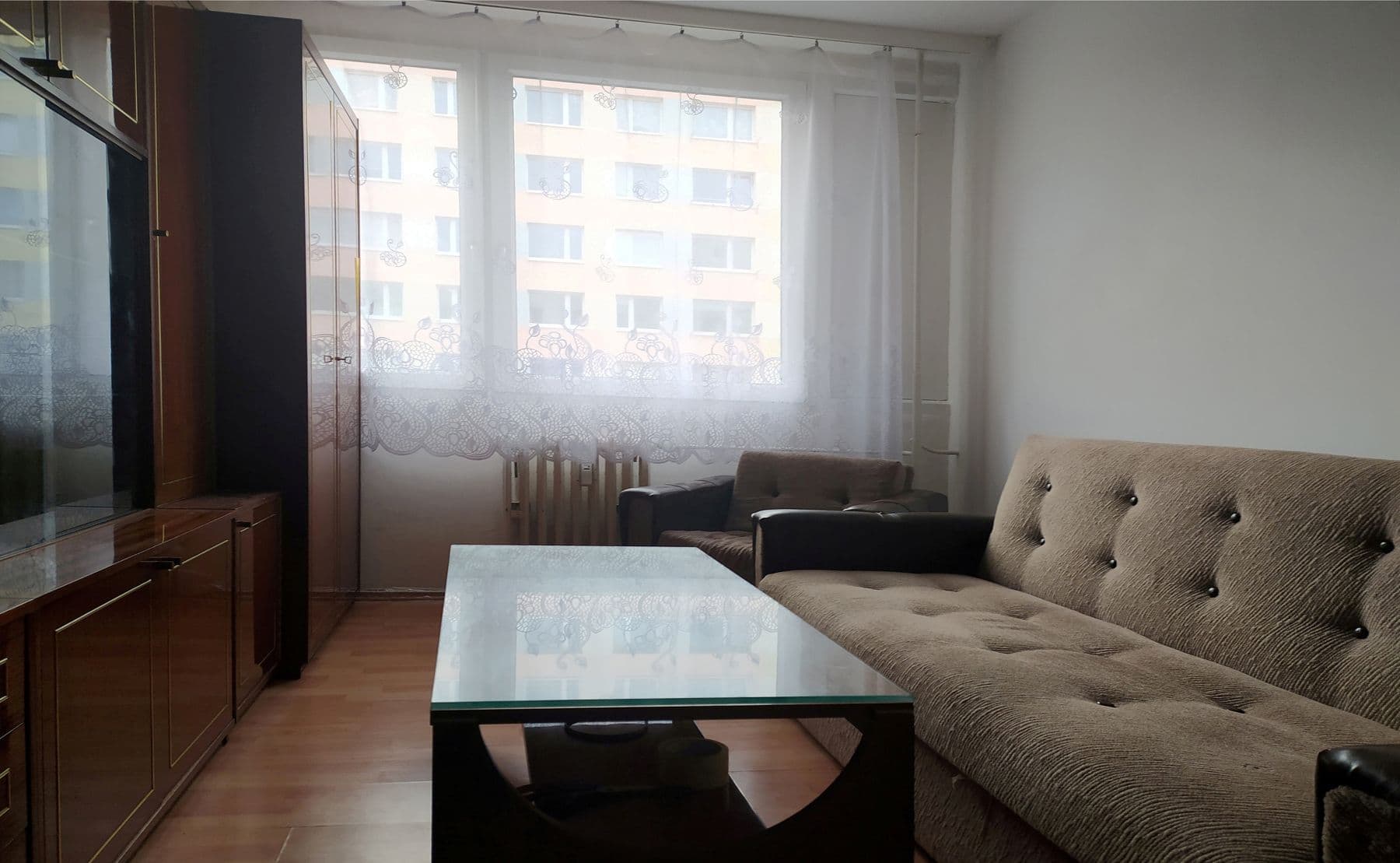 Pronájem bytu 2+1 44 m², Holandská, Kladno, Středočeský kraj Pronájem bytu 2+1 44 m², Holandská, Kladno, Středočeský kraj