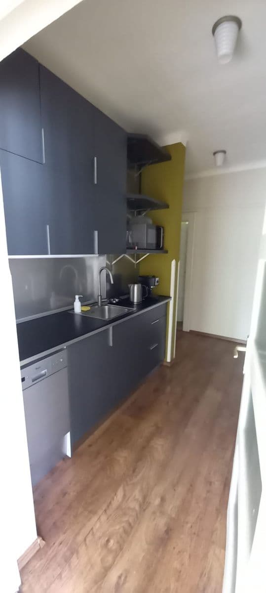 Pronájem kanceláře 125 m², Jilmová, Praha, Praha Pronájem kanceláře 125 m², Jilmová, Praha, Praha