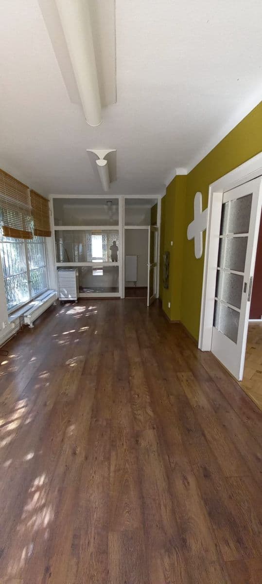 Pronájem kanceláře 125 m², Jilmová, Praha, Praha Pronájem kanceláře 125 m², Jilmová, Praha, Praha
