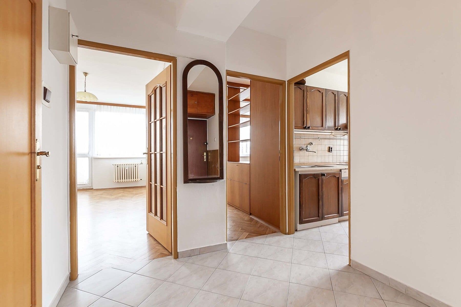 Prodej bytu 3+1 67 m², V Sadě, Vlašim, Středočeský kraj Prodej bytu 3+1 67 m², V Sadě, Vlašim, Středočeský kraj