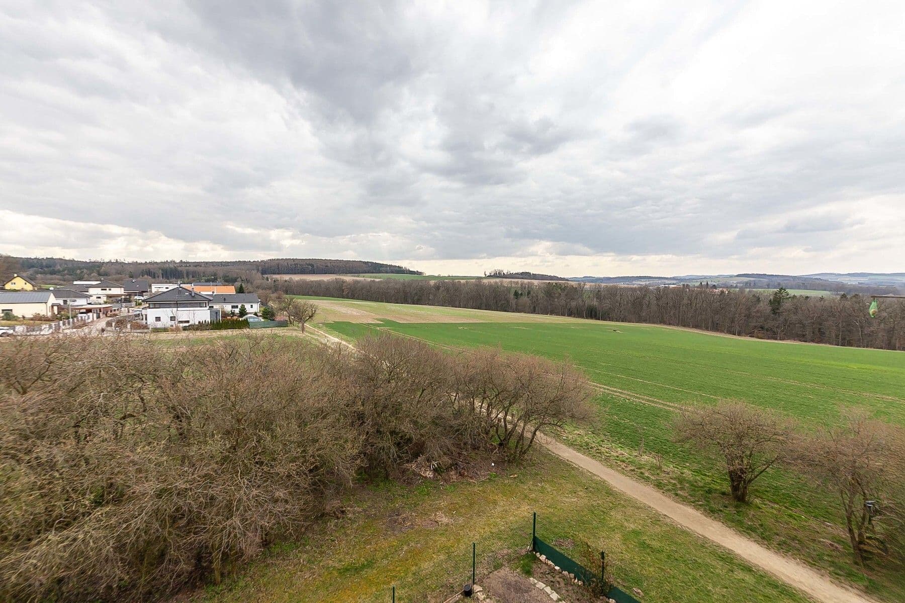 Prodej bytu 3+1 67 m², V Sadě, Vlašim, Středočeský kraj Prodej bytu 3+1 67 m², V Sadě, Vlašim, Středočeský kraj