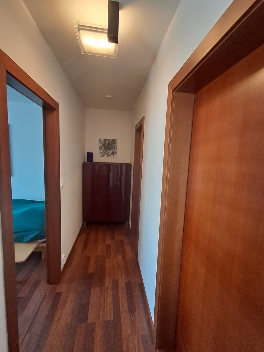 Pronájem bytu 2+kk 44 m², Hradecká, Praha, Praha Pronájem bytu 2+kk 44 m², Hradecká, Praha, Praha