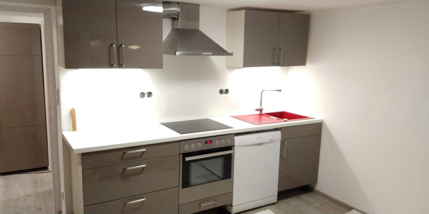 Pronájem bytu 2+kk 50 m², Květová, Praha, Praha Pronájem bytu 2+kk 50 m², Květová, Praha, Praha