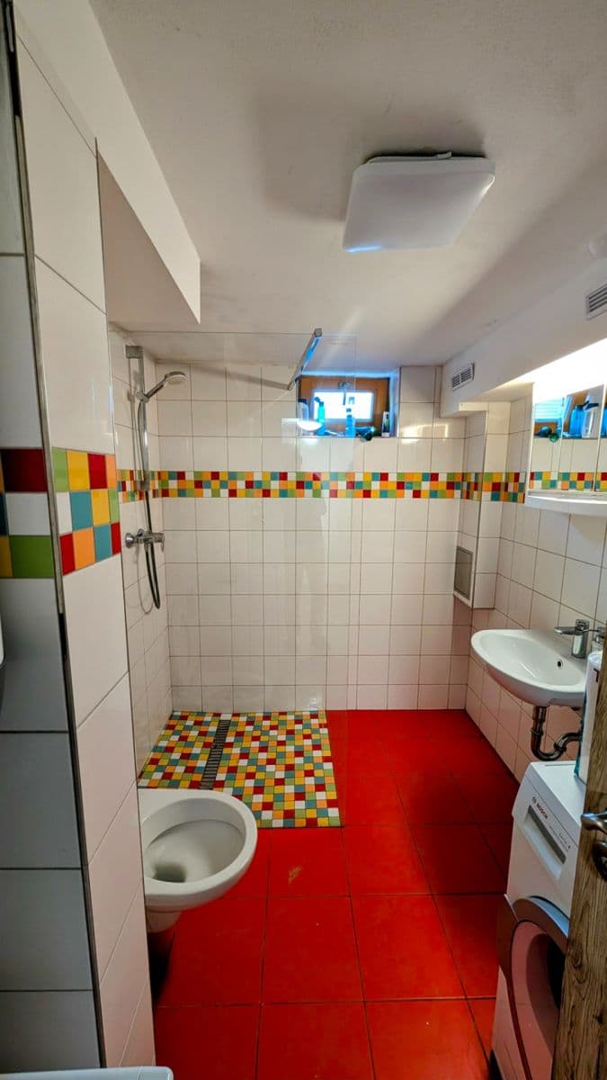 Pronájem bytu 2+kk 50 m², Květová, Praha, Praha Pronájem bytu 2+kk 50 m², Květová, Praha, Praha