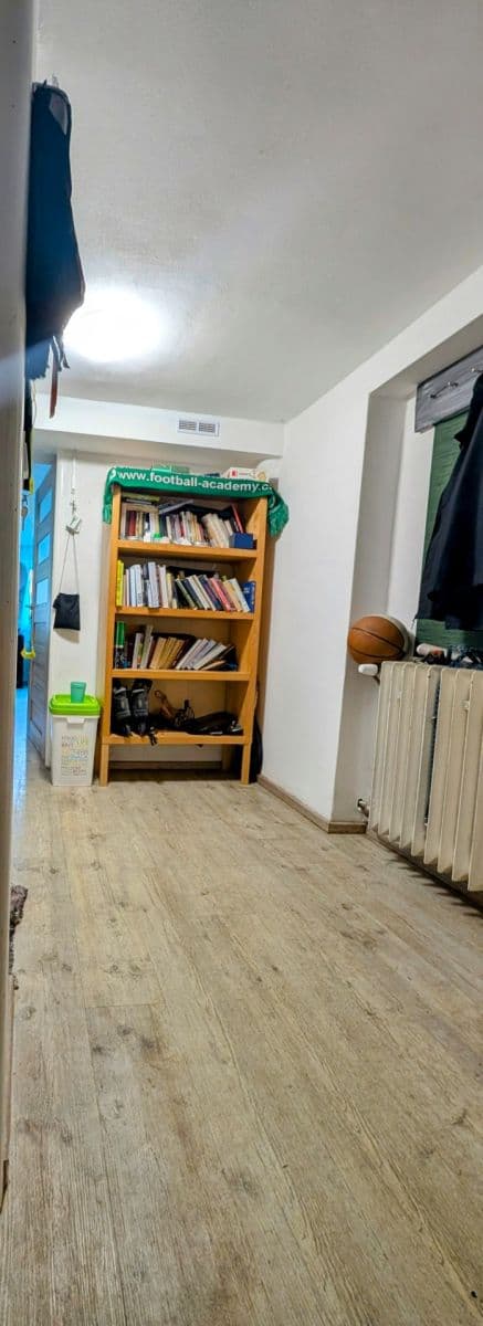 Pronájem bytu 2+kk 50 m², Květová, Praha, Praha Pronájem bytu 2+kk 50 m², Květová, Praha, Praha