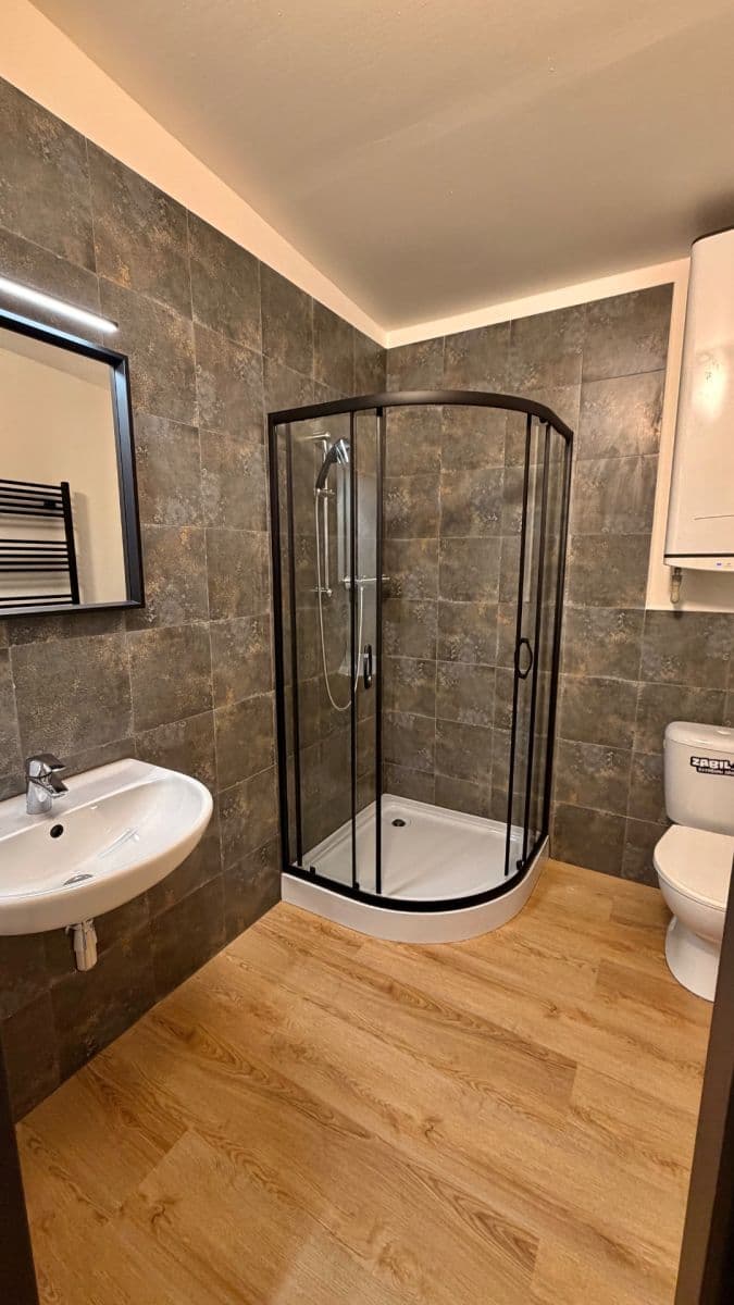 Pronájem bytu 1+kk 28 m², Pokorného, Praha, Praha Pronájem bytu 1+kk 28 m², Pokorného, Praha, Praha