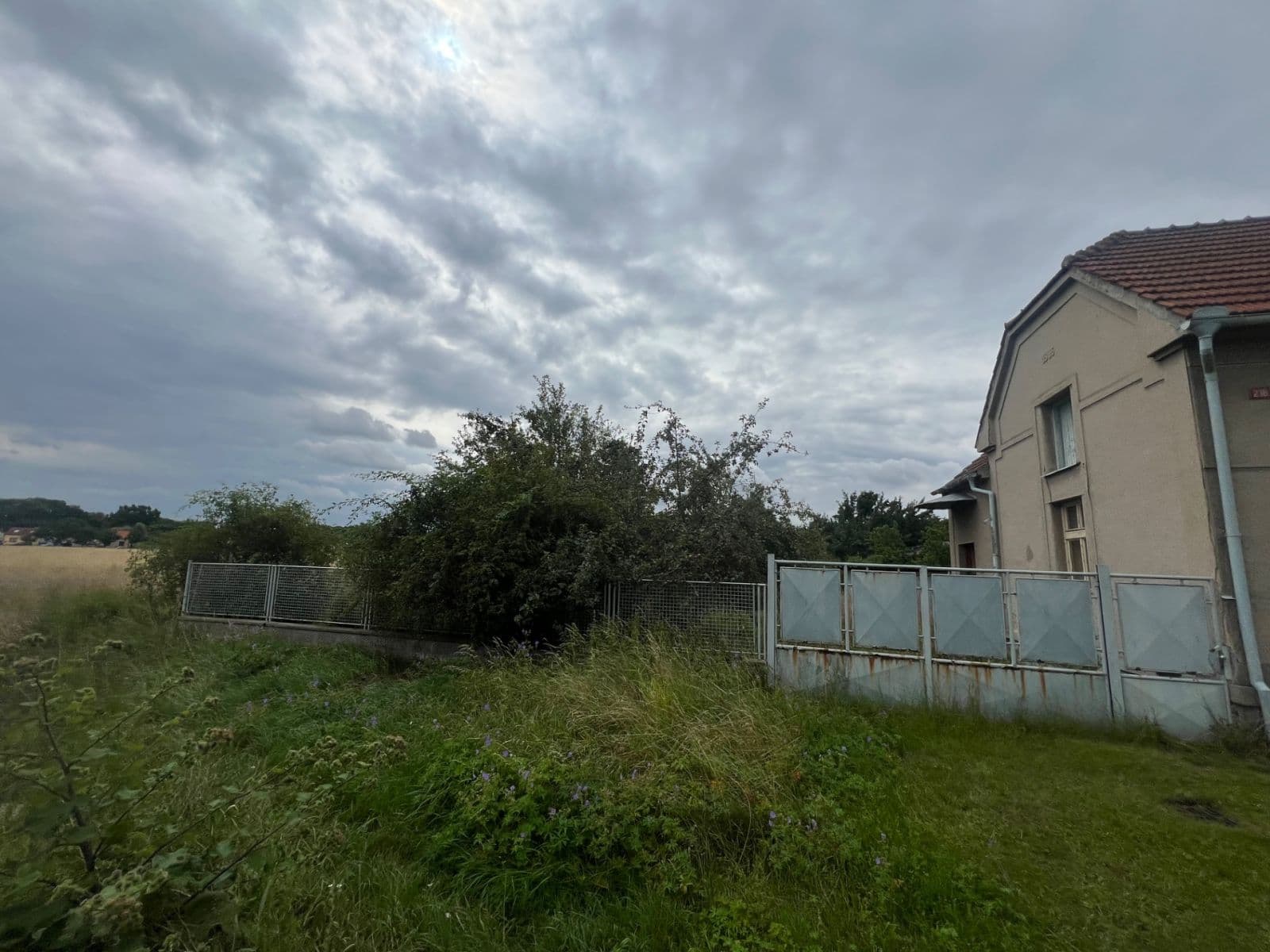 Prodej domu 80 m², pozemek 778 m², Dobřichov, Středočeský kraj Prodej domu 80 m², pozemek 778 m², Dobřichov, Středočeský kraj