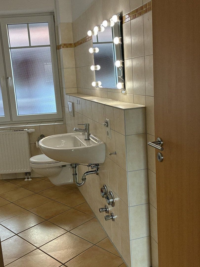 Prodej bytu 4+1 80 m², Estetalstraße 32, Hollenstedt, Dolní Sasko Prodej bytu 4+1 80 m², Estetalstraße 32, Hollenstedt, Dolní Sasko