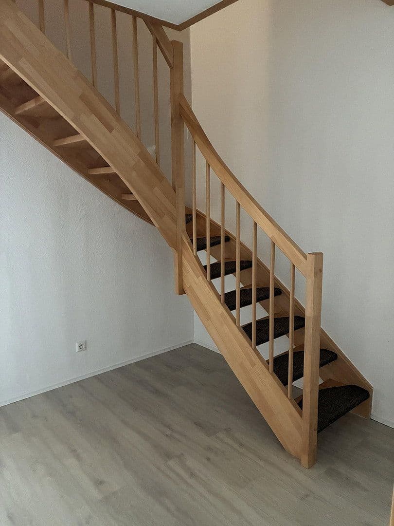 Prodej bytu 4+1 80 m², Estetalstraße 32, Hollenstedt, Dolní Sasko Prodej bytu 4+1 80 m², Estetalstraße 32, Hollenstedt, Dolní Sasko