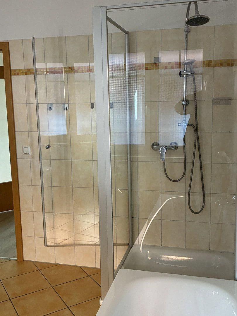 Prodej bytu 4+1 80 m², Estetalstraße 32, Hollenstedt, Dolní Sasko Prodej bytu 4+1 80 m², Estetalstraße 32, Hollenstedt, Dolní Sasko