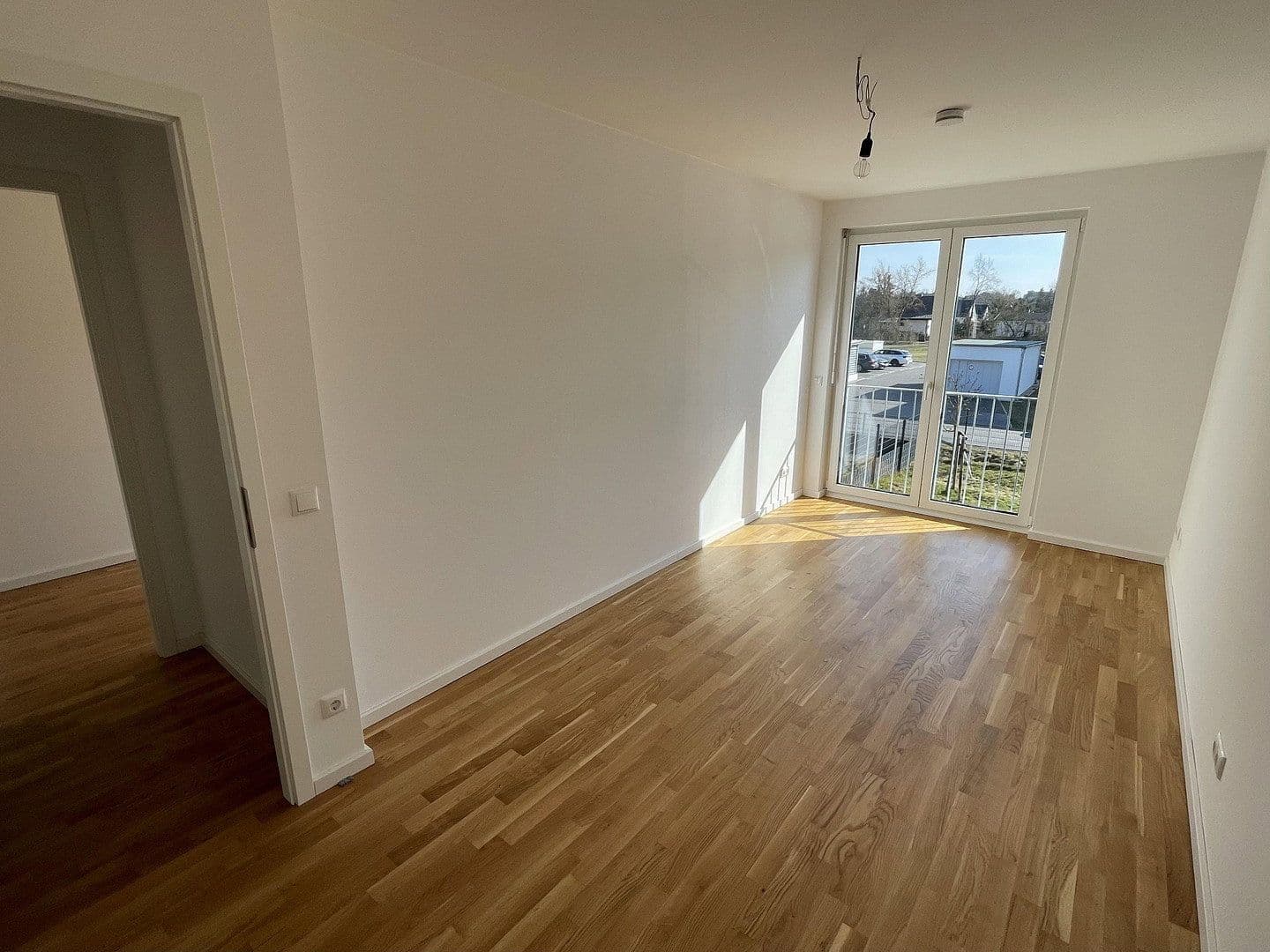 Pronájem domu 140 m², pozemek 400 m², Schöneiche bei Berlin, Braniborsko Pronájem domu 140 m², pozemek 400 m², Schöneiche bei Berlin, Braniborsko