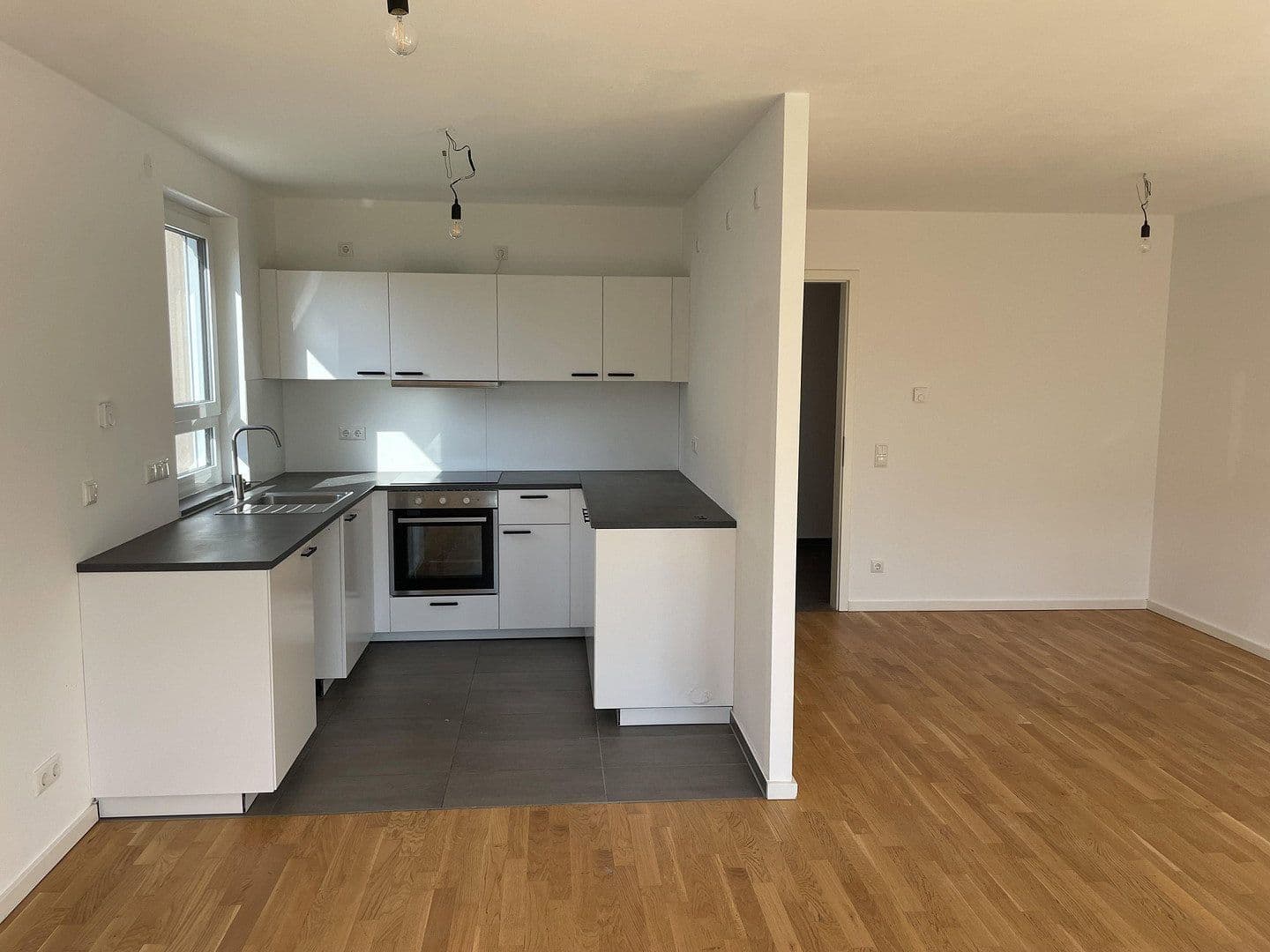 Pronájem domu 140 m², pozemek 400 m², Schöneiche bei Berlin, Braniborsko Pronájem domu 140 m², pozemek 400 m², Schöneiche bei Berlin, Braniborsko
