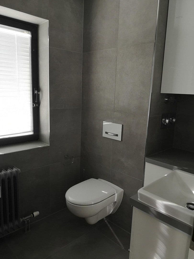 Pronájem bytu 3+1 85 m², Mulheim an der Ruhr, Severní Porýní-Vestfálsko Pronájem bytu 3+1 85 m², Mulheim an der Ruhr, Severní Porýní-Vestfálsko