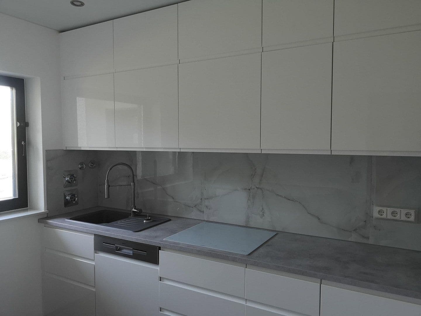 Pronájem bytu 3+1 85 m², Mulheim an der Ruhr, Severní Porýní-Vestfálsko Pronájem bytu 3+1 85 m², Mulheim an der Ruhr, Severní Porýní-Vestfálsko