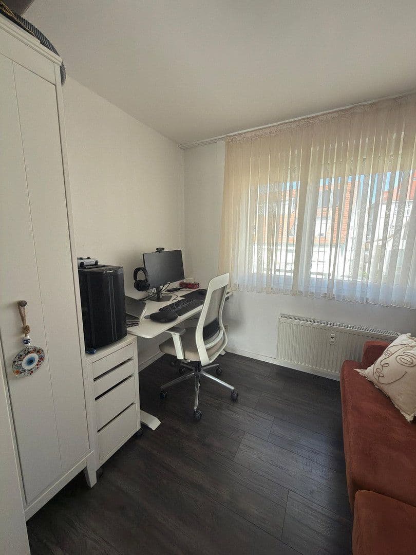 Pronájem bytu 3+1 74 m², Schwieberdingen, Bádensko-Württembersko Pronájem bytu 3+1 74 m², Schwieberdingen, Bádensko-Württembersko