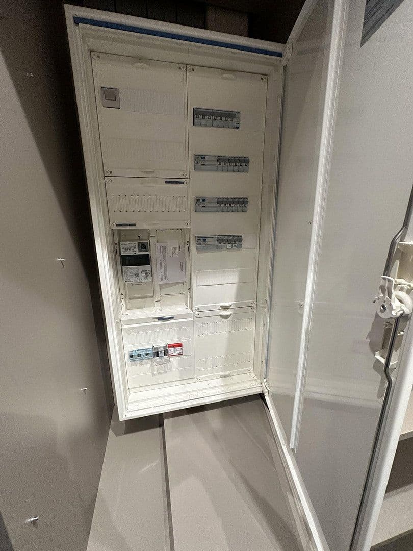 Pronájem bytu 2+1 50 m², Gotha-Allee 36, Berlin, Berlín Pronájem bytu 2+1 50 m², Gotha-Allee 36, Berlin, Berlín