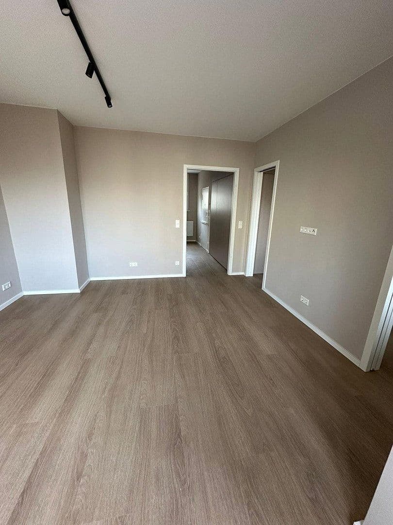 Pronájem bytu 2+1 50 m², Gotha-Allee 36, Berlin, Berlín Pronájem bytu 2+1 50 m², Gotha-Allee 36, Berlin, Berlín