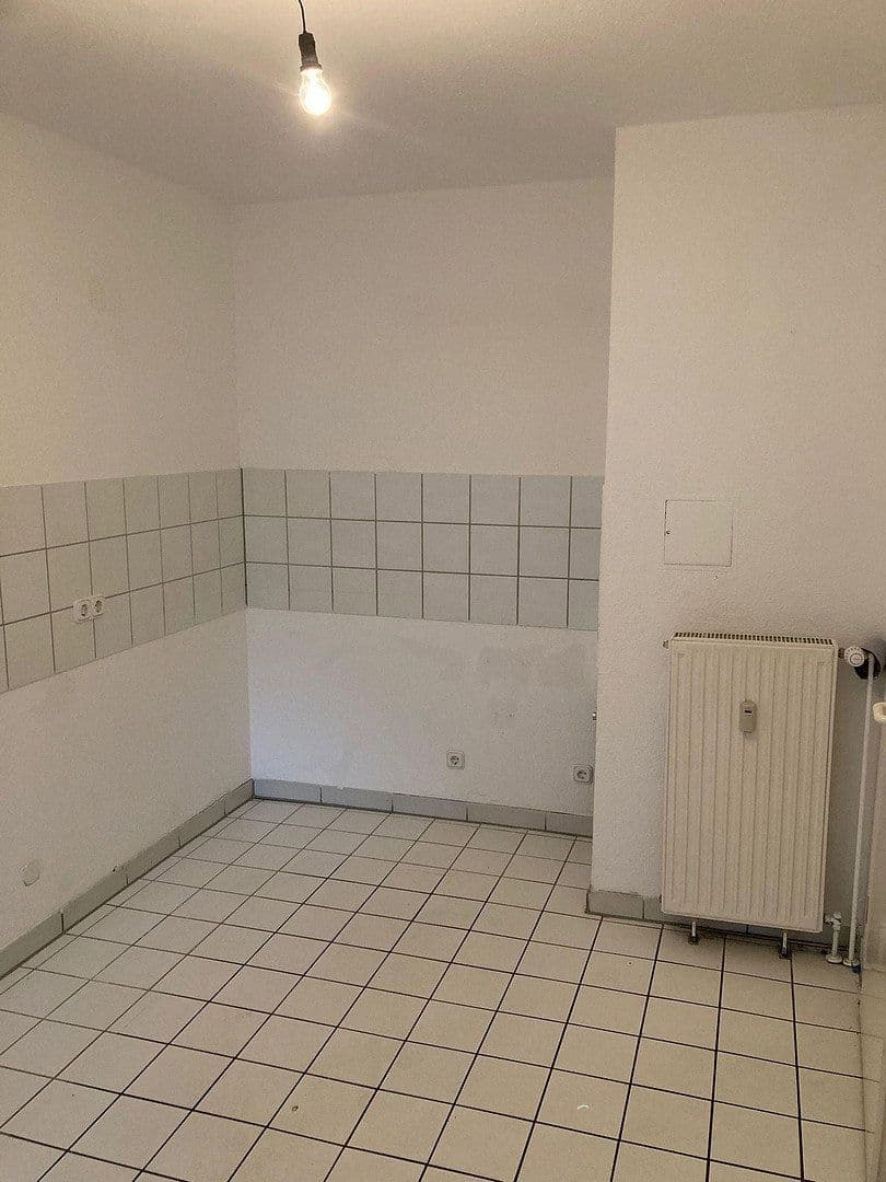 Pronájem bytu 4+1 102 m², Markusstr. 9, Niederkassel, Severní Porýní-Vestfálsko Pronájem bytu 4+1 102 m², Markusstr. 9, Niederkassel, Severní Porýní-Vestfálsko