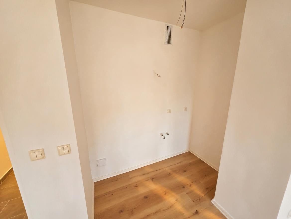 Pronájem bytu 1+1 35 m², Roter-Brach-Weg 89, Regensburg, Bavorsko Pronájem bytu 1+1 35 m², Roter-Brach-Weg 89, Regensburg, Bavorsko