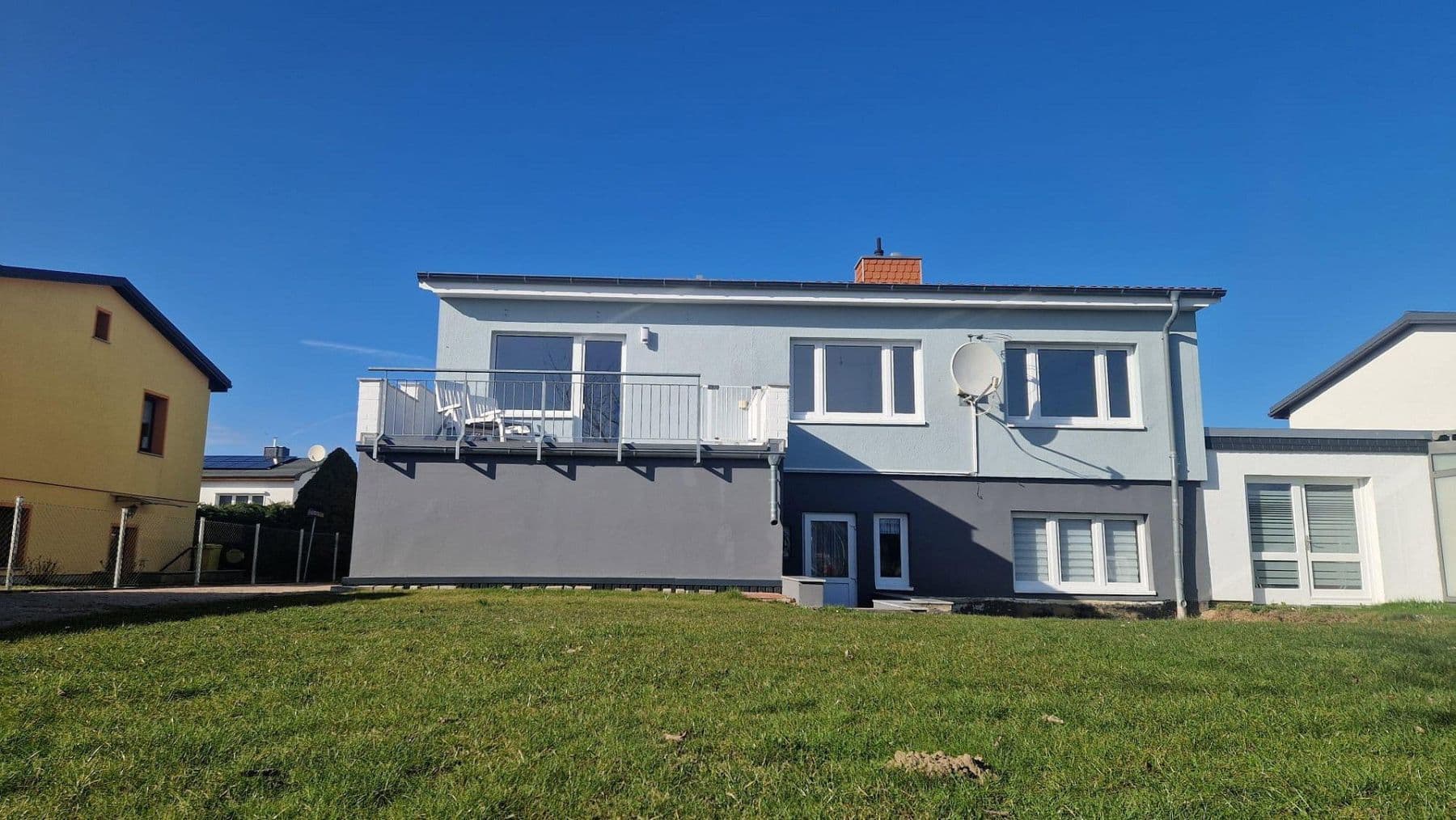 Prodej domu 180 m², pozemek 926 m², Riedenweg 4, Kühlungsborn, Mecklenburg-Vorpommern Prodej domu 180 m², pozemek 926 m², Riedenweg 4, Kühlungsborn, Mecklenburg-Vorpommern