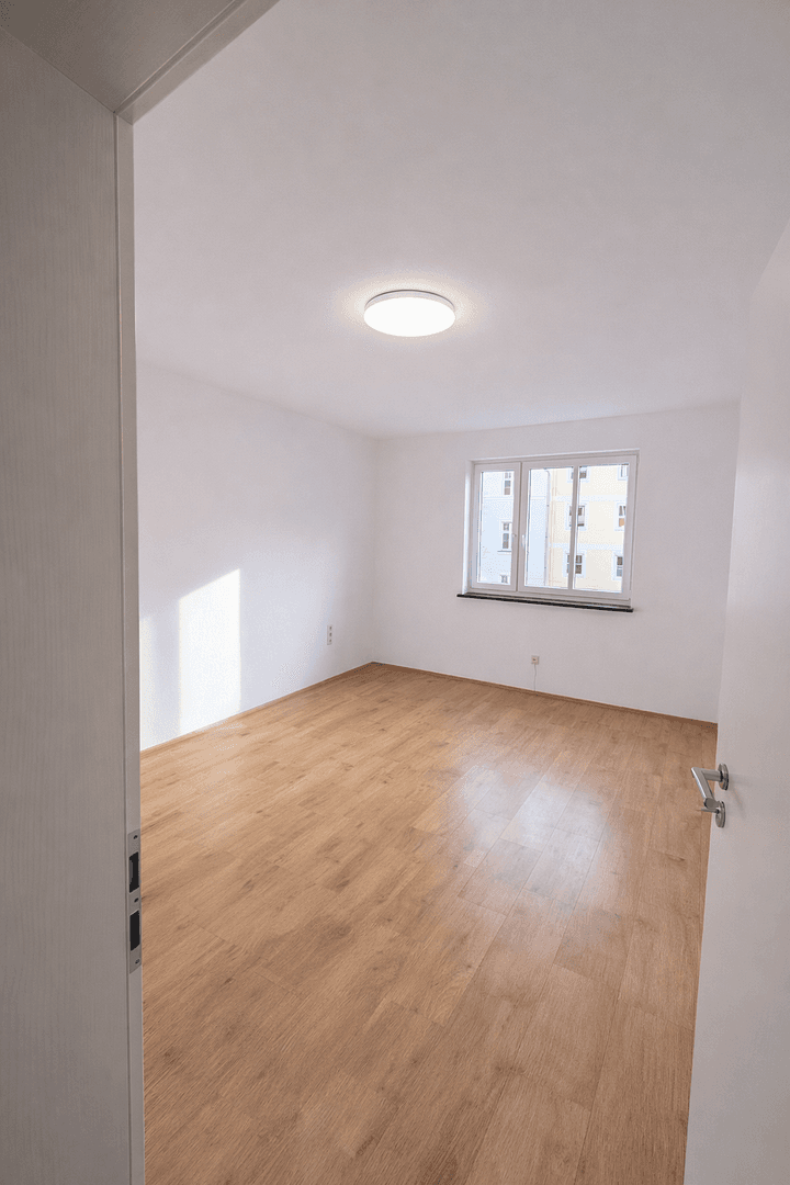 Prodej bytu 2+1 55 m², Jakob-Klar-Str. 11, München, Bavorsko Prodej bytu 2+1 55 m², Jakob-Klar-Str. 11, München, Bavorsko