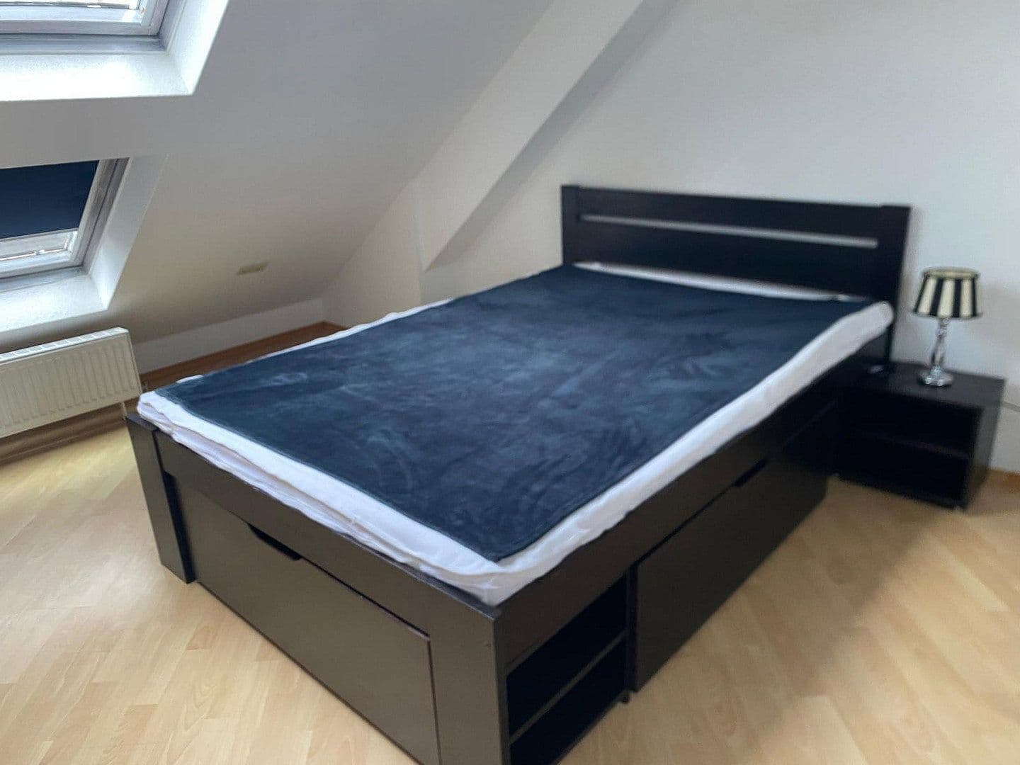 Pronájem bytu 2+1 35 m², Kirchgasse 51, Wiesbaden, Hessen Pronájem bytu 2+1 35 m², Kirchgasse 51, Wiesbaden, Hessen