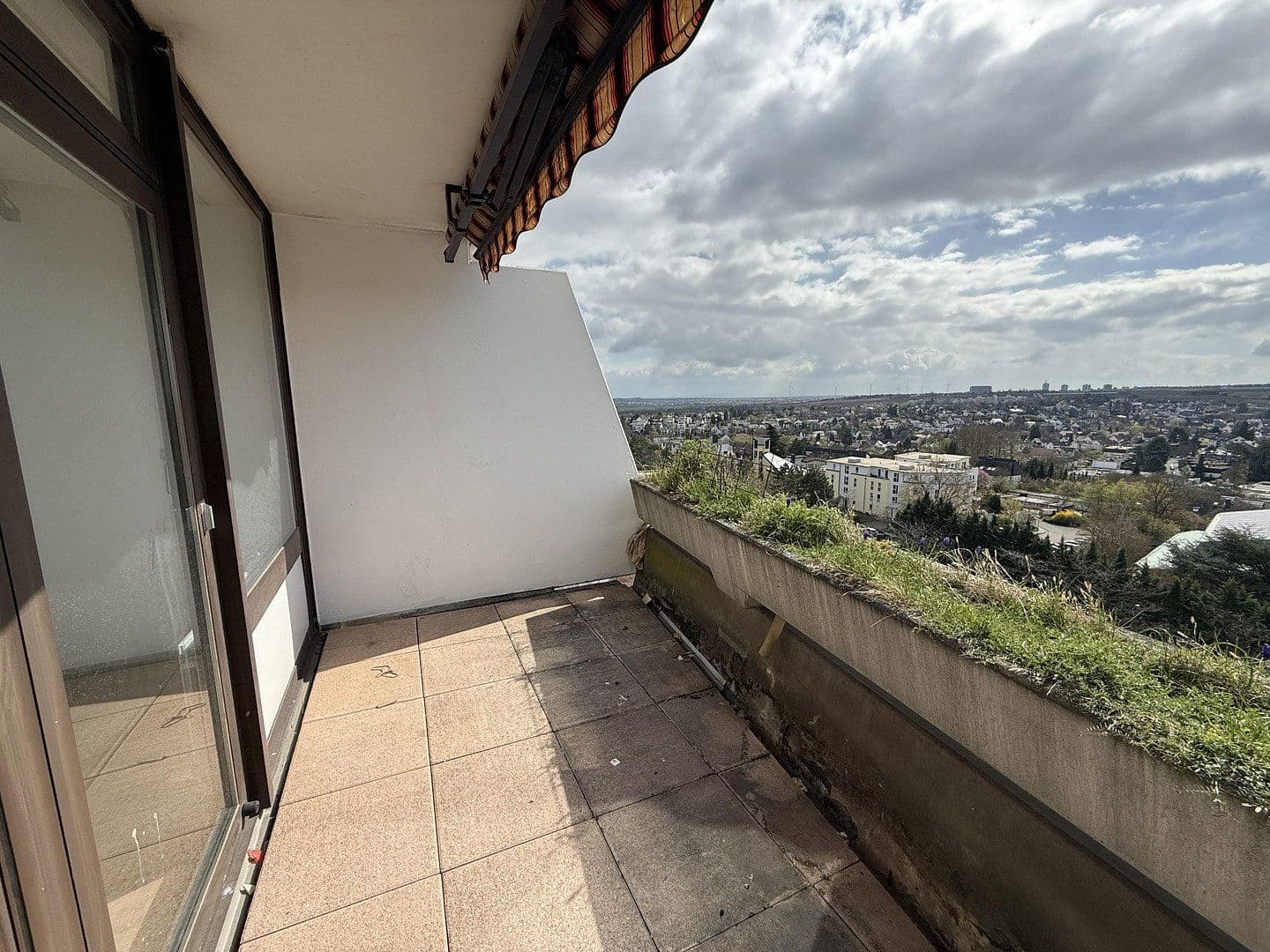 Pronájem bytu 3+1 96 m², Sertoriusring 1, Mainz, Porýní-Falc Pronájem bytu 3+1 96 m², Sertoriusring 1, Mainz, Porýní-Falc