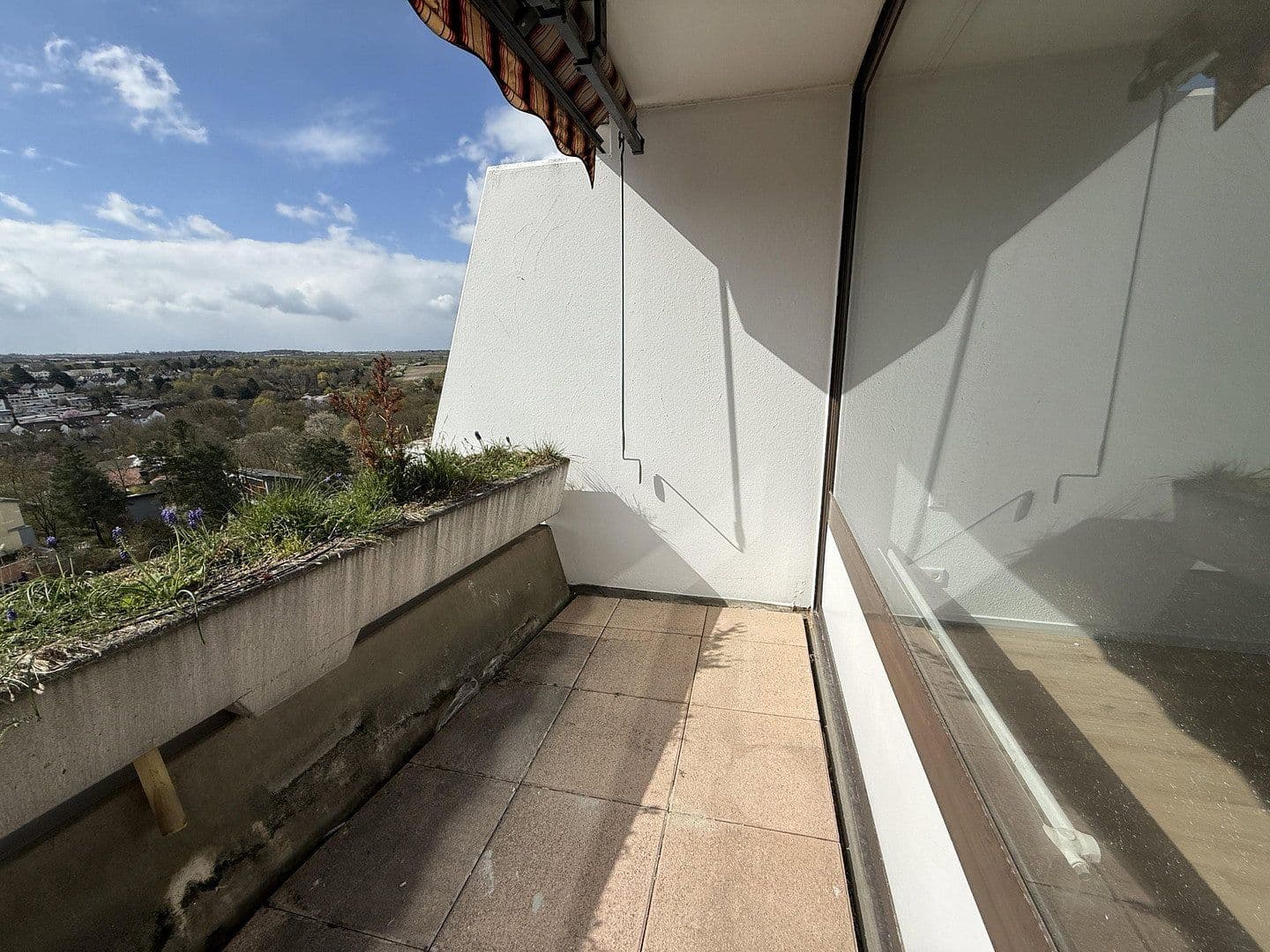 Pronájem bytu 3+1 96 m², Sertoriusring 1, Mainz, Porýní-Falc Pronájem bytu 3+1 96 m², Sertoriusring 1, Mainz, Porýní-Falc