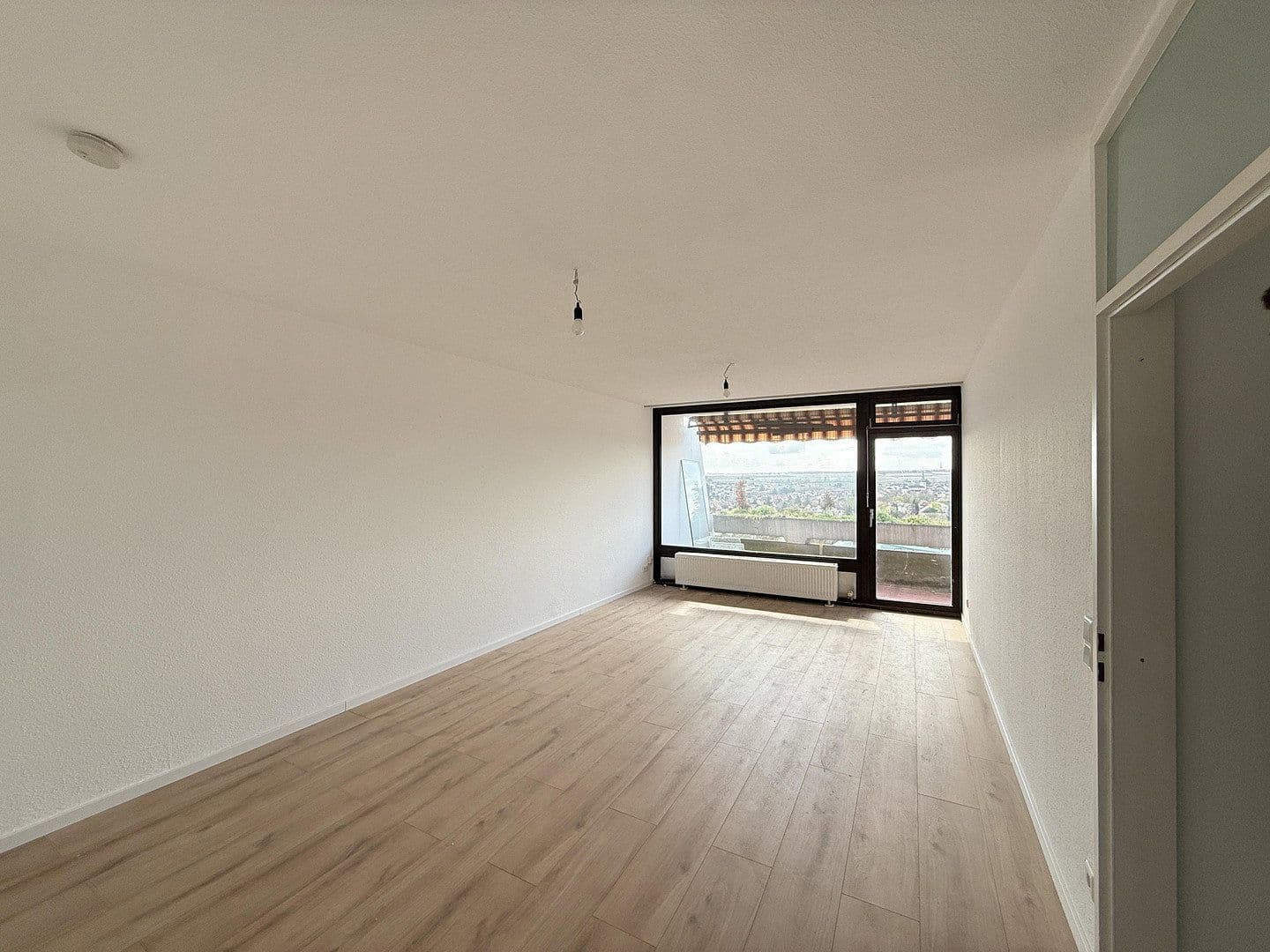 Pronájem bytu 3+1 96 m², Sertoriusring 1, Mainz, Porýní-Falc Pronájem bytu 3+1 96 m², Sertoriusring 1, Mainz, Porýní-Falc