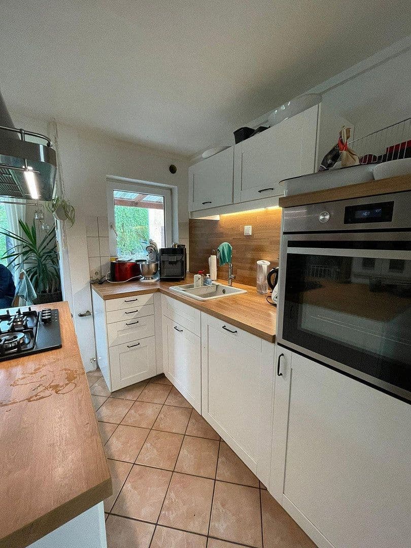 Pronájem bytu 4+1 98 m², Im Winkel 3, Göttingen, Dolní Sasko Pronájem bytu 4+1 98 m², Im Winkel 3, Göttingen, Dolní Sasko