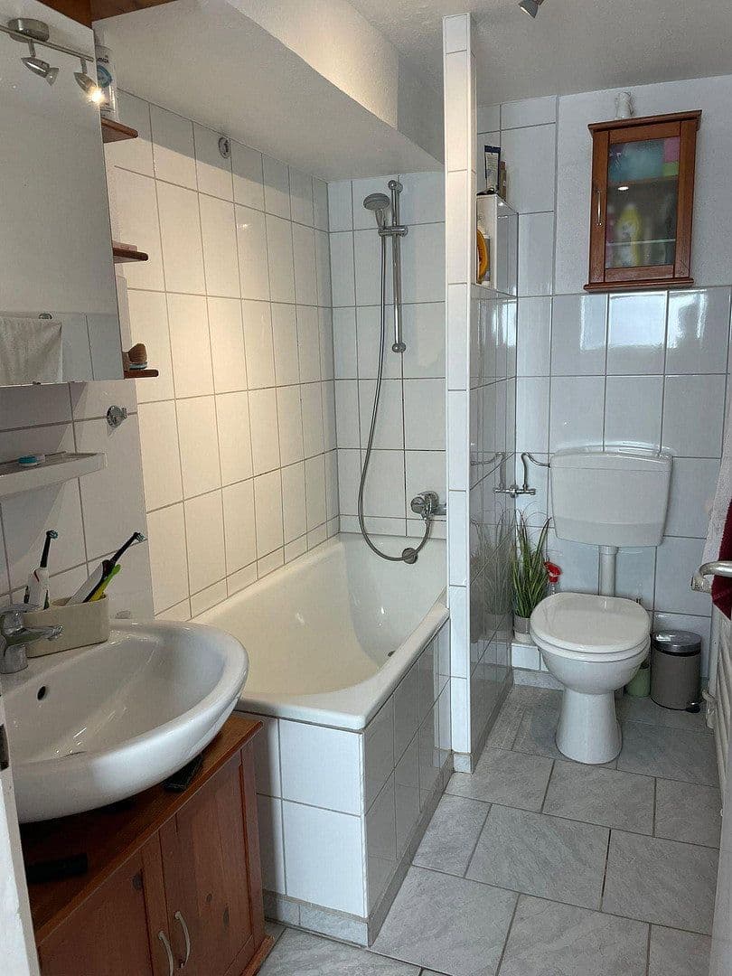 Pronájem bytu 4+1 98 m², Im Winkel 3, Göttingen, Dolní Sasko Pronájem bytu 4+1 98 m², Im Winkel 3, Göttingen, Dolní Sasko