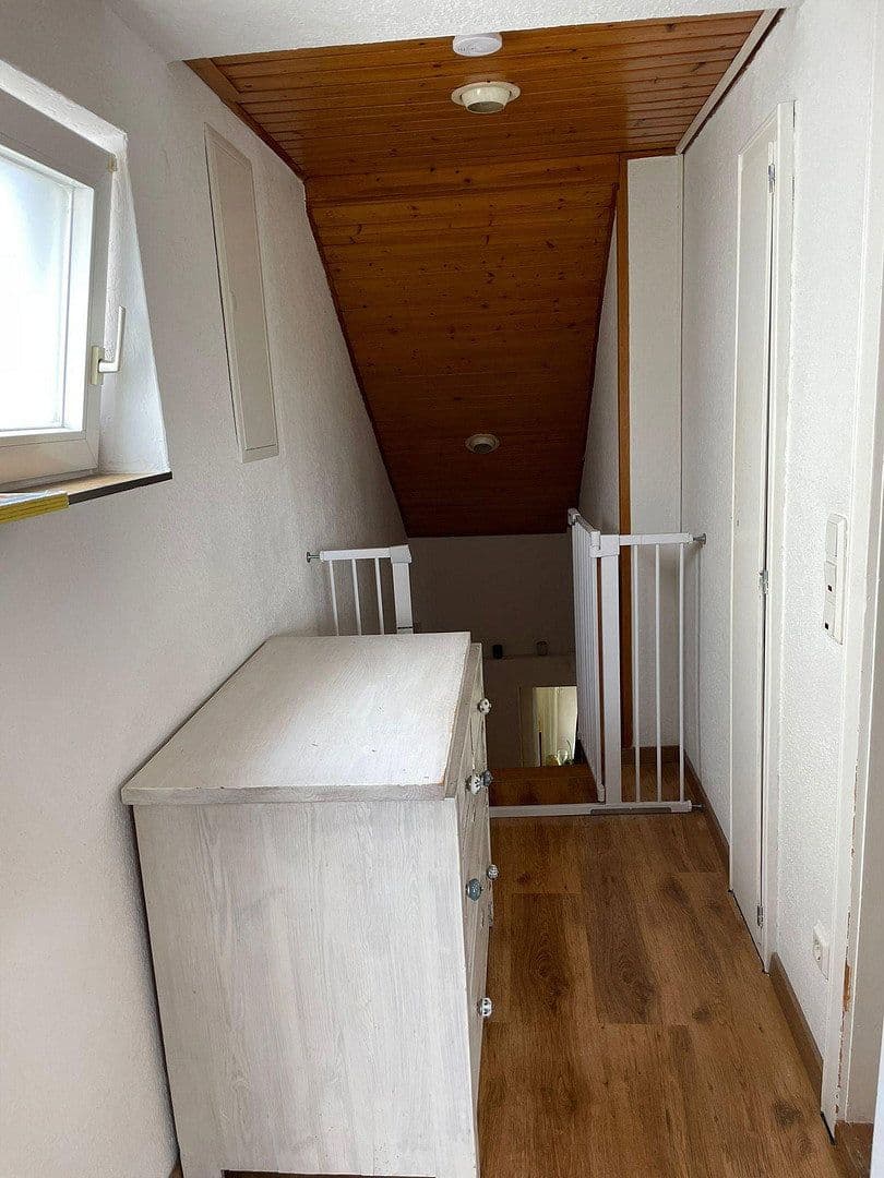 Pronájem bytu 4+1 98 m², Im Winkel 3, Göttingen, Dolní Sasko Pronájem bytu 4+1 98 m², Im Winkel 3, Göttingen, Dolní Sasko