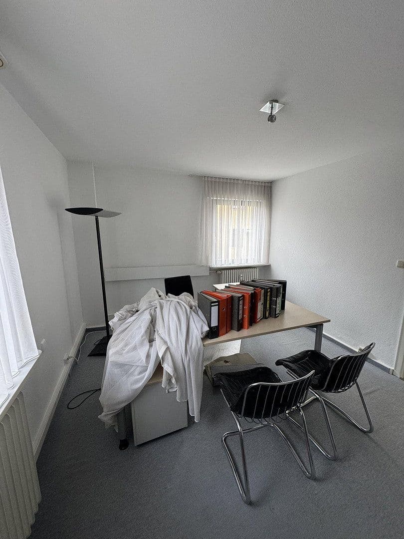 Pronájem kanceláře 114 m², Beethovenstraße, Villingen-Schwenningen, Bádensko-Württembersko Pronájem kanceláře 114 m², Beethovenstraße, Villingen-Schwenningen, Bádensko-Württembersko