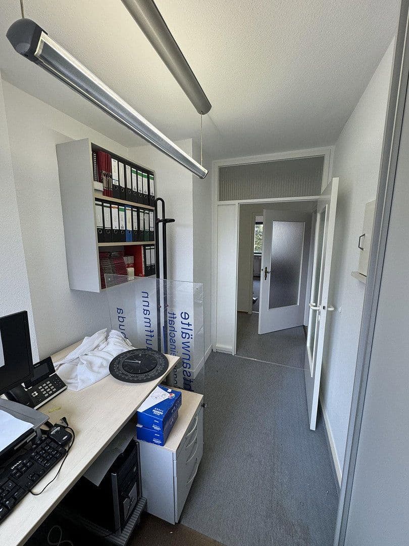 Pronájem kanceláře 114 m², Beethovenstraße, Villingen-Schwenningen, Bádensko-Württembersko Pronájem kanceláře 114 m², Beethovenstraße, Villingen-Schwenningen, Bádensko-Württembersko