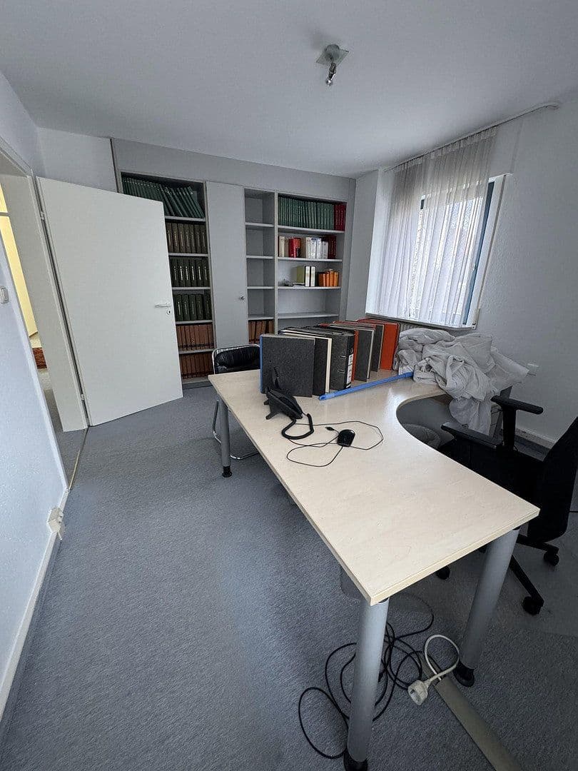 Pronájem kanceláře 114 m², Beethovenstraße, Villingen-Schwenningen, Bádensko-Württembersko Pronájem kanceláře 114 m², Beethovenstraße, Villingen-Schwenningen, Bádensko-Württembersko