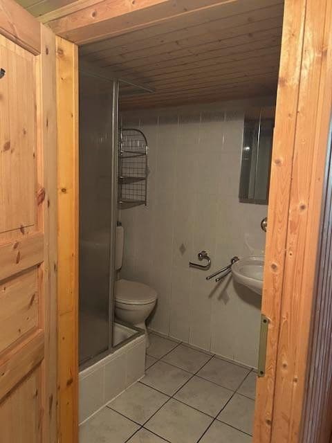 Pronájem bytu 2+kk 70 m², Friedenstraße 22A, Wiesbaden, Hessen Pronájem bytu 2+kk 70 m², Friedenstraße 22A, Wiesbaden, Hessen