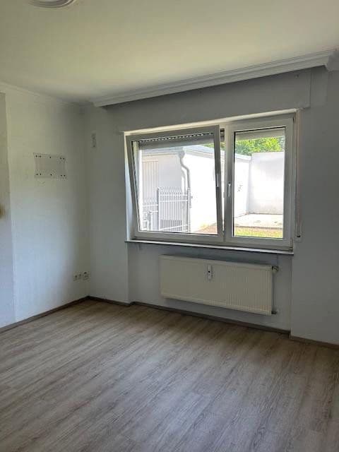 Pronájem bytu 2+kk 70 m², Friedenstraße 22A, Wiesbaden, Hessen Pronájem bytu 2+kk 70 m², Friedenstraße 22A, Wiesbaden, Hessen