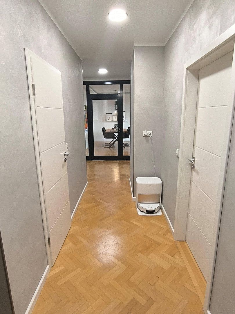 Prodej bytu 3+1 95 m², Saarbrücken, Země Sársko Prodej bytu 3+1 95 m², Saarbrücken, Země Sársko